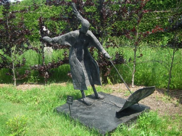 Kingsbrae hosts an annual sculpture competition that features a diverse collection, including “Windy Day” by Bozena Happach.
