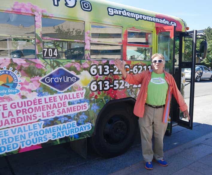 the Garden Promenade bus takes visitors to Ottawa/Gatineau on a freewheeling floral trip that highlights the cities’ 50 gardens